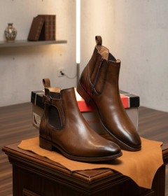 Men’s Chelsea Buckle Shoe