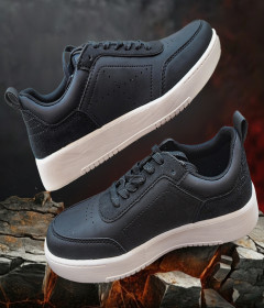 Black Sneakers Classic