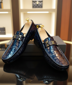 Lv Synthetic Loafer