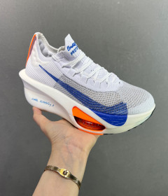 Original 1:1 Grade Imported Units – Men’s Lightweight Running Shoes with Breathable Knit, Air-Cushioned Sole & Flexible Lace-Up Design